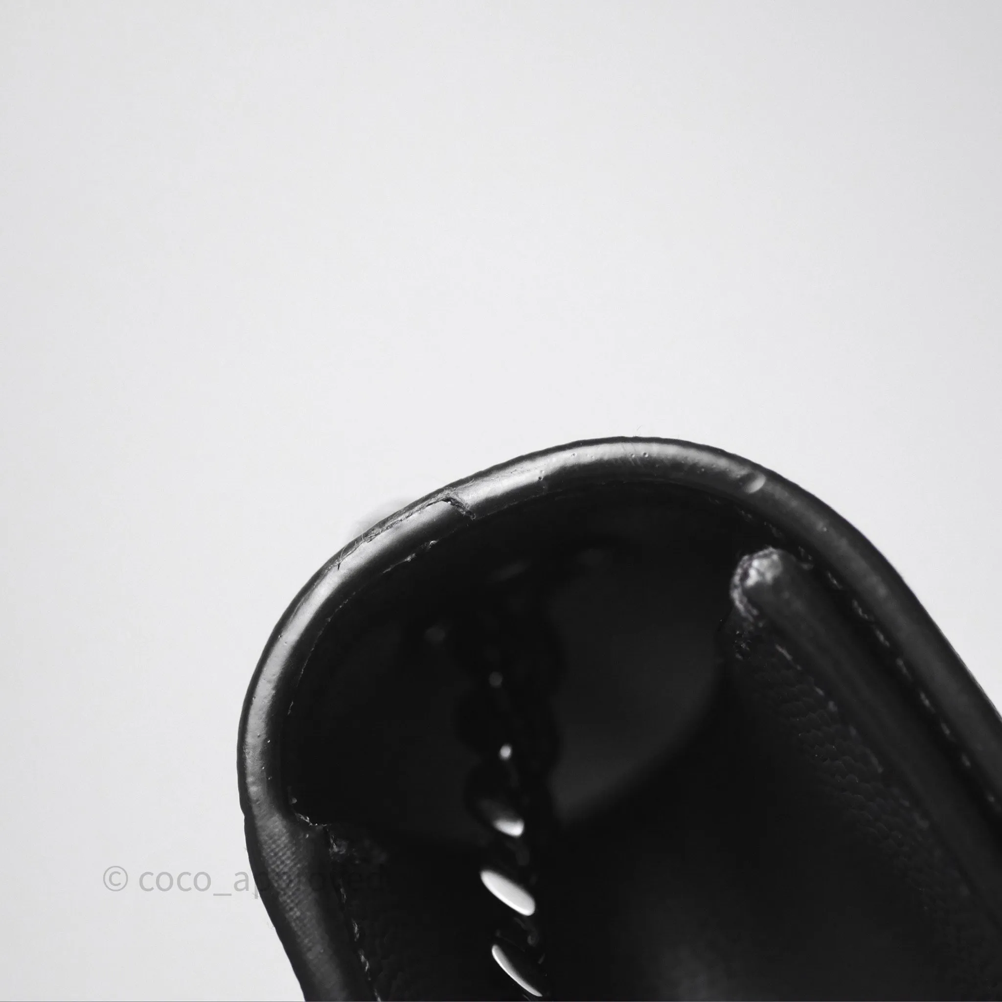 Saint Laurent Kate Medium Grained Leather Shoulder Bag So Black
