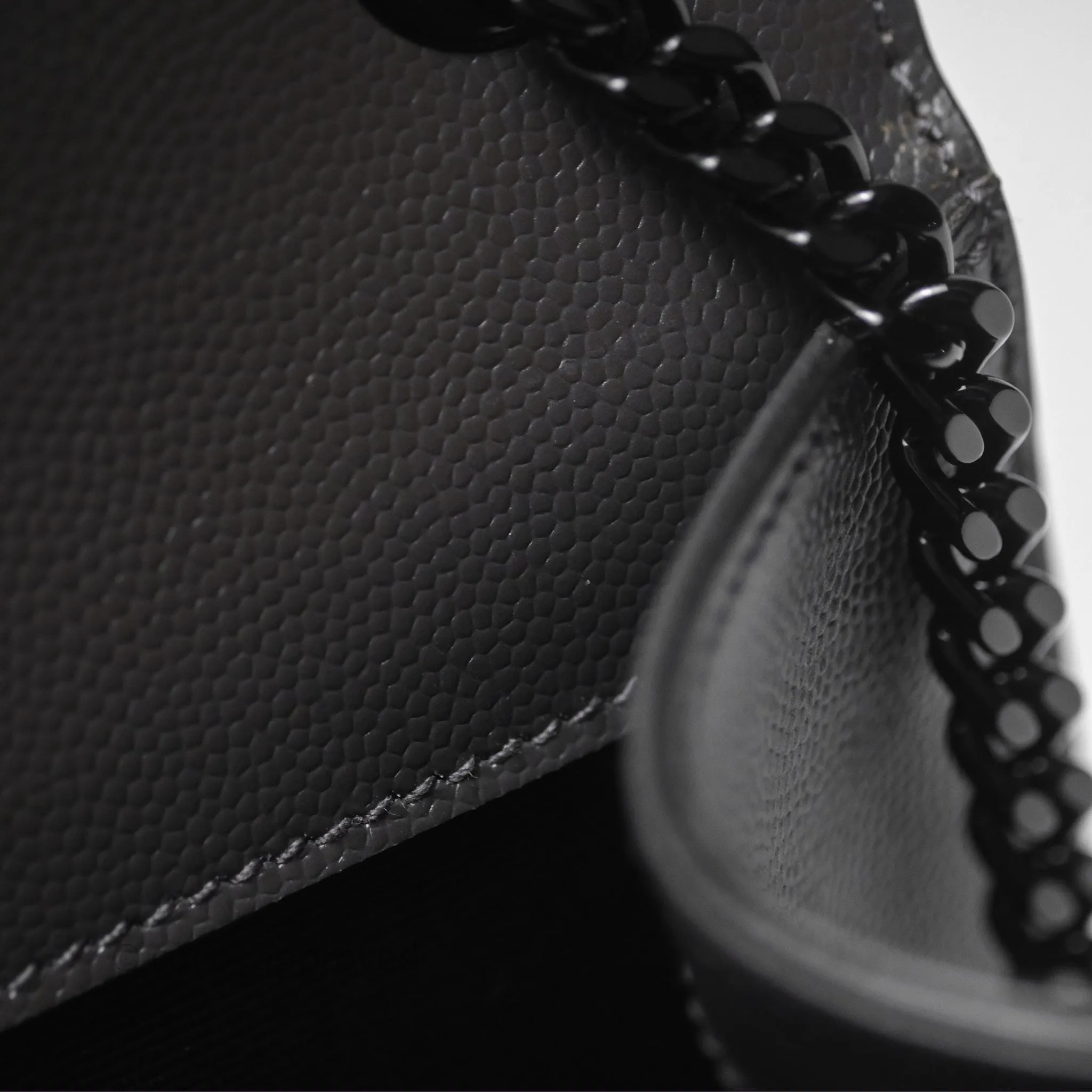 Saint Laurent Kate Medium Grained Leather Shoulder Bag So Black