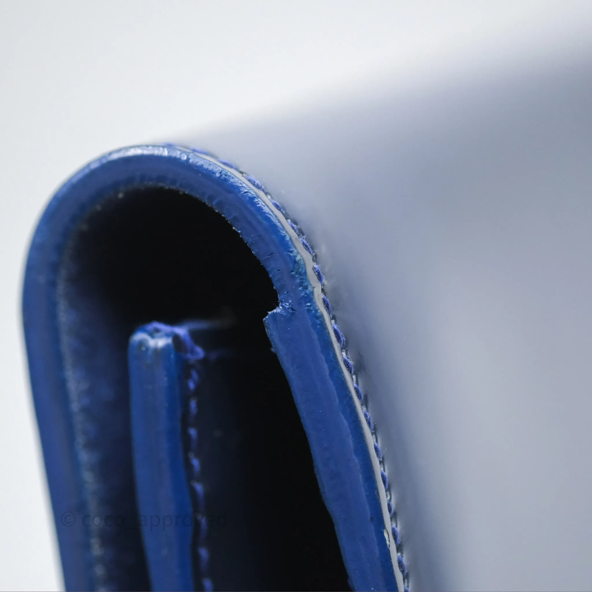 Saint Laurent Large Belle De Jour Clutch Blue Patent