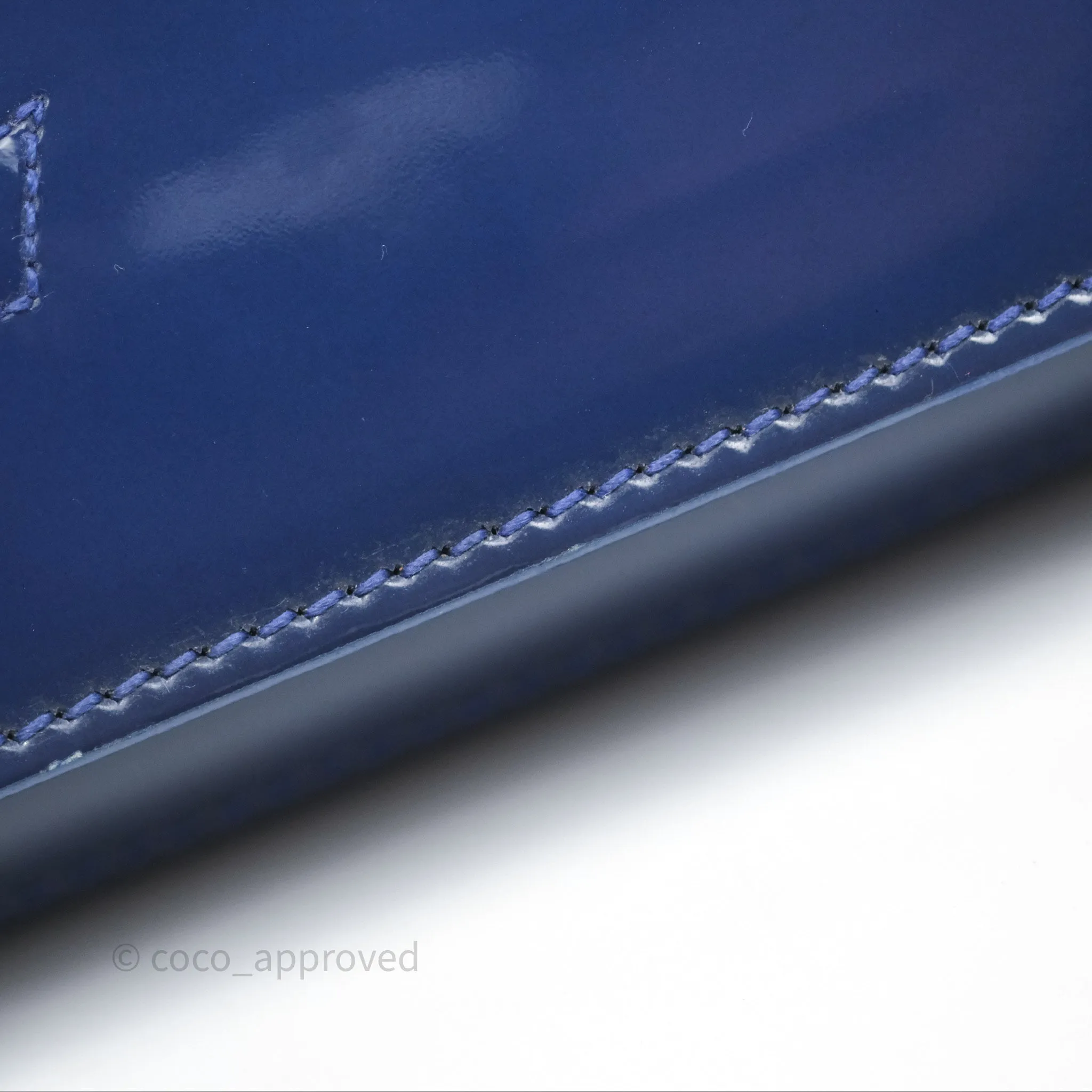 Saint Laurent Large Belle De Jour Clutch Blue Patent
