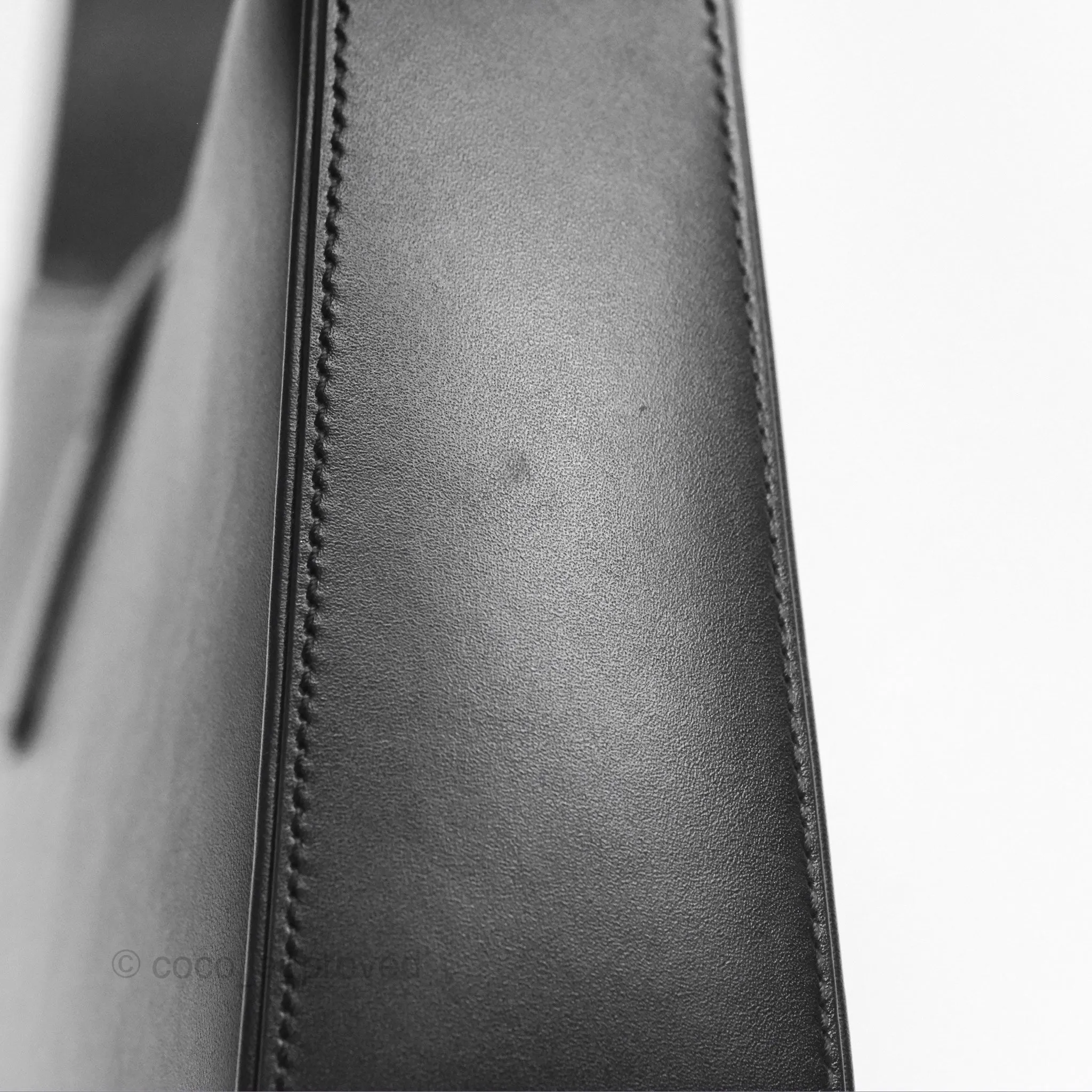 Saint Laurent 'Le 5 a 7' Hobo Bag Black Smooth Calfskin