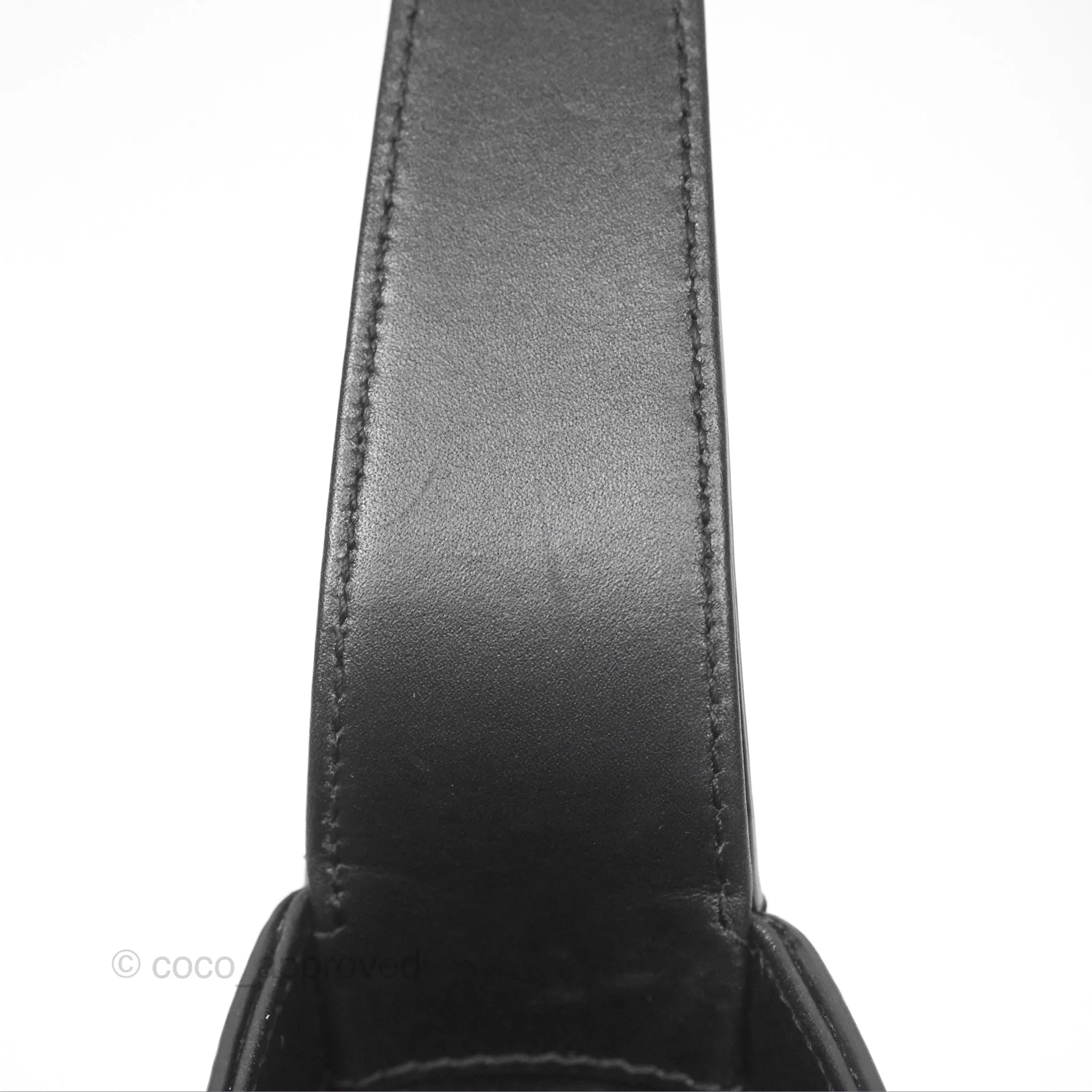 Saint Laurent 'Le 5 a 7' Hobo Bag Black Smooth Calfskin