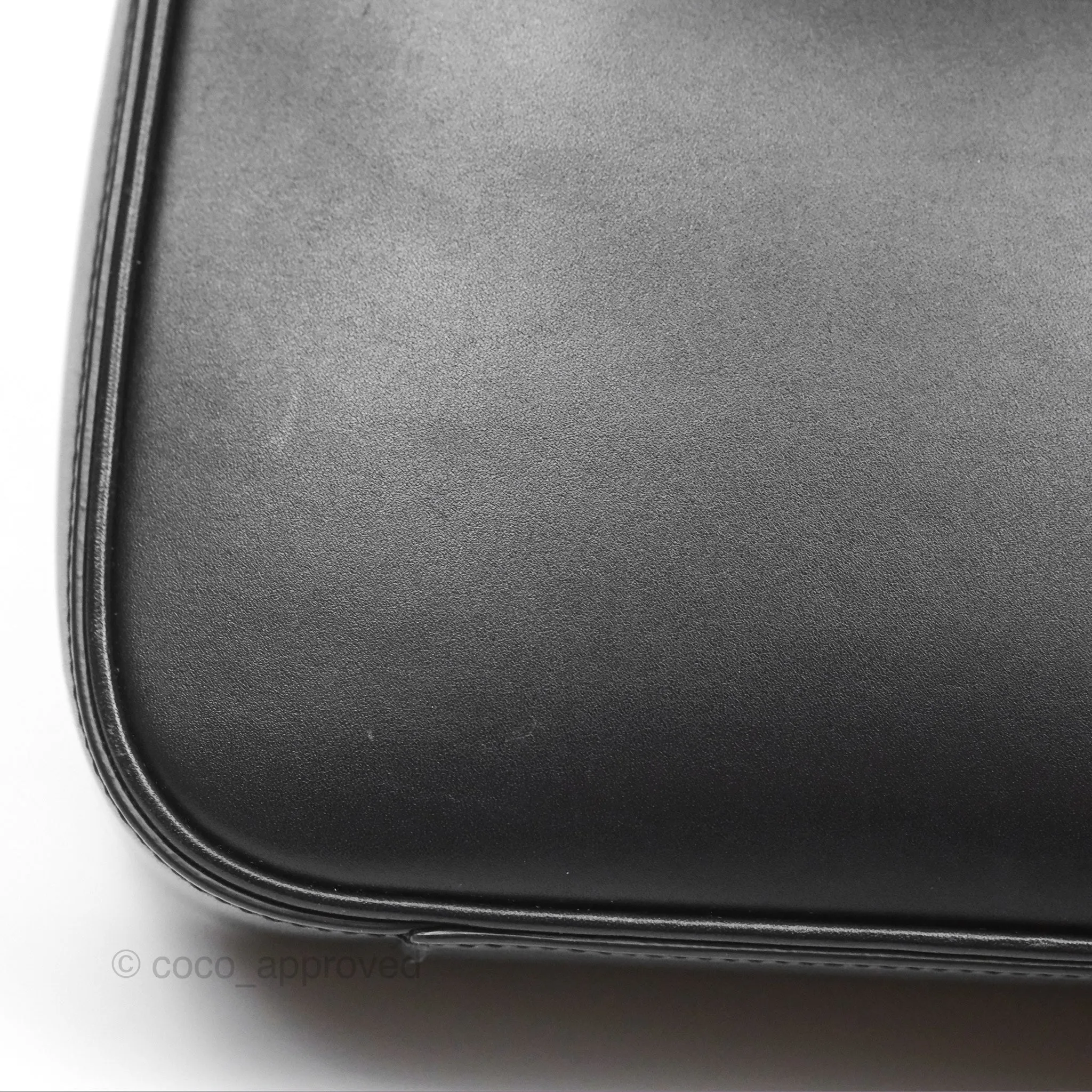 Saint Laurent 'Le 5 a 7' Hobo Bag Black Smooth Calfskin