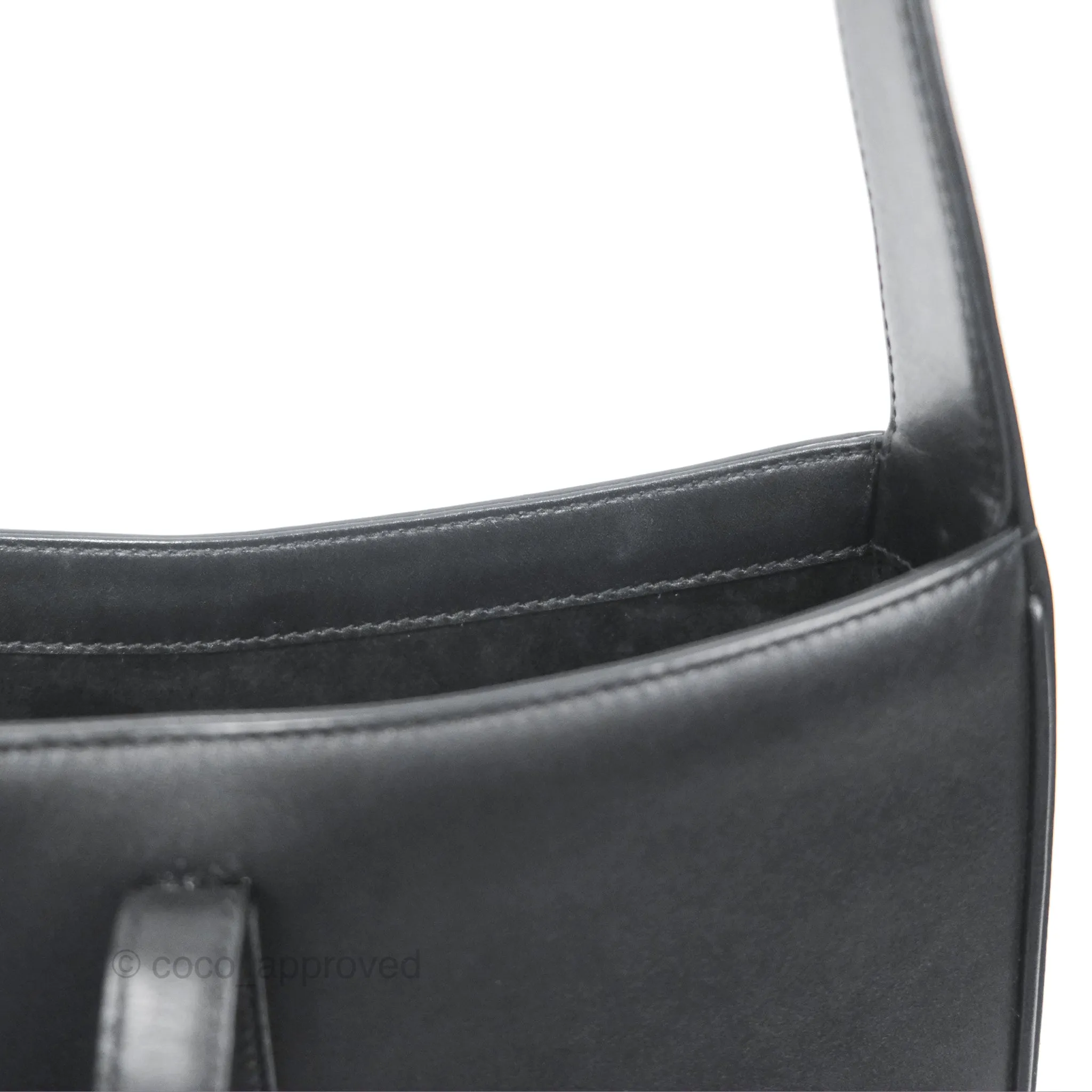 Saint Laurent 'Le 5 a 7' Hobo Bag Black Smooth Calfskin