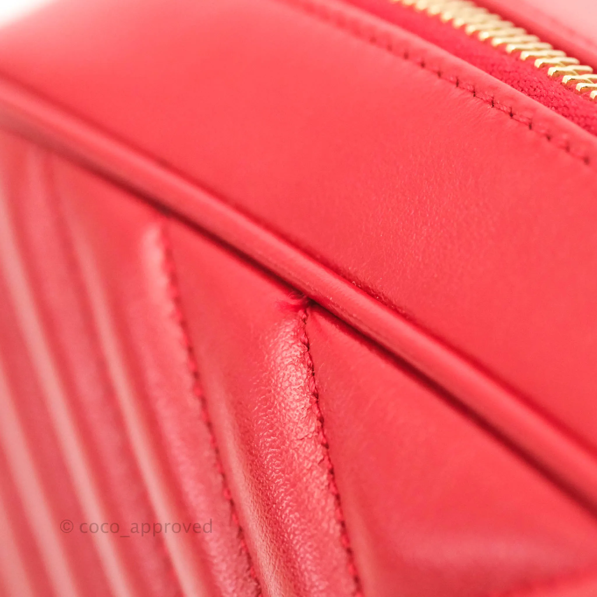 Saint Laurent Lou Quilted Camera Bag Red Calfskin Gold Hardware