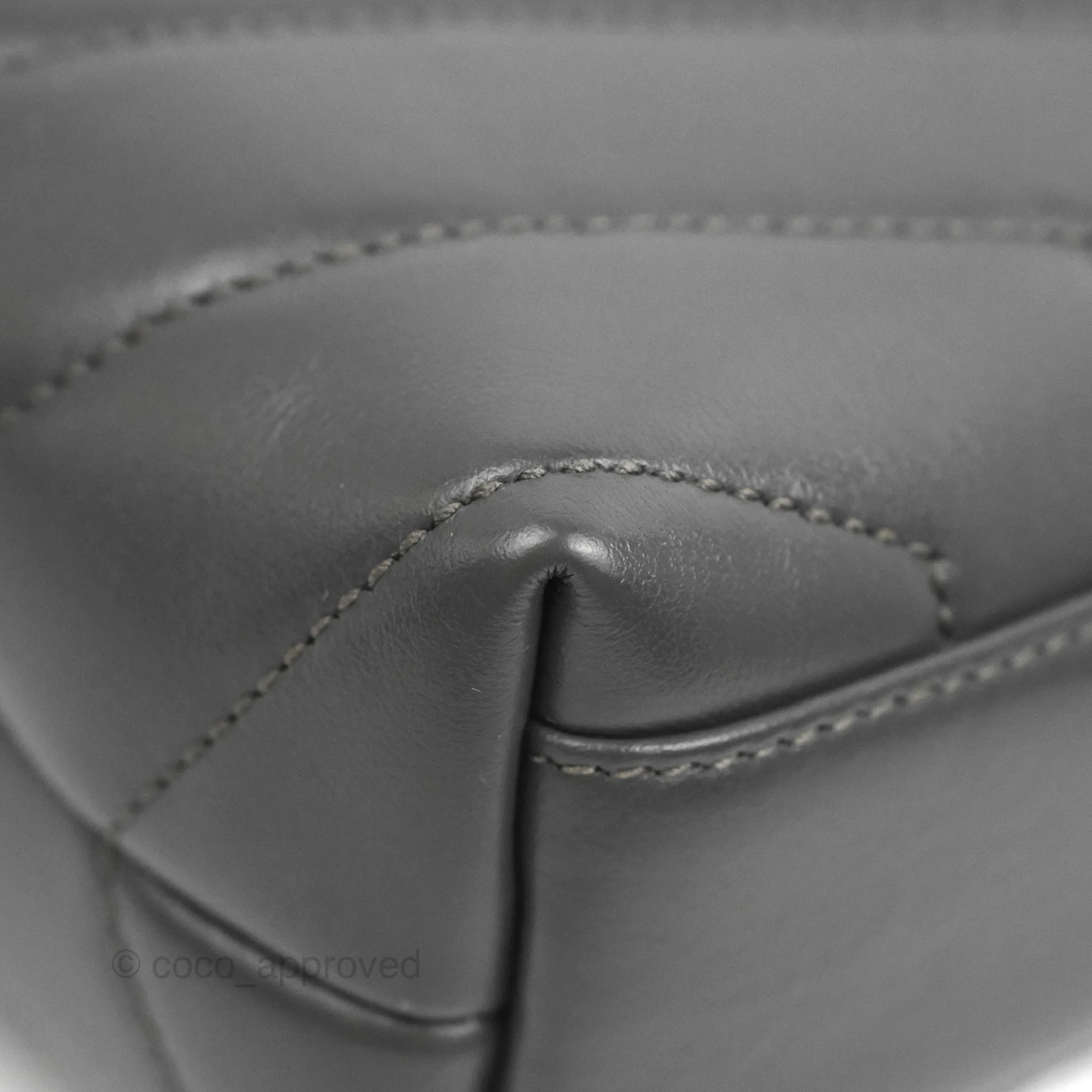 Saint Laurent Loulou Toy Quilted Leather Shoulder Bag Dark Grey