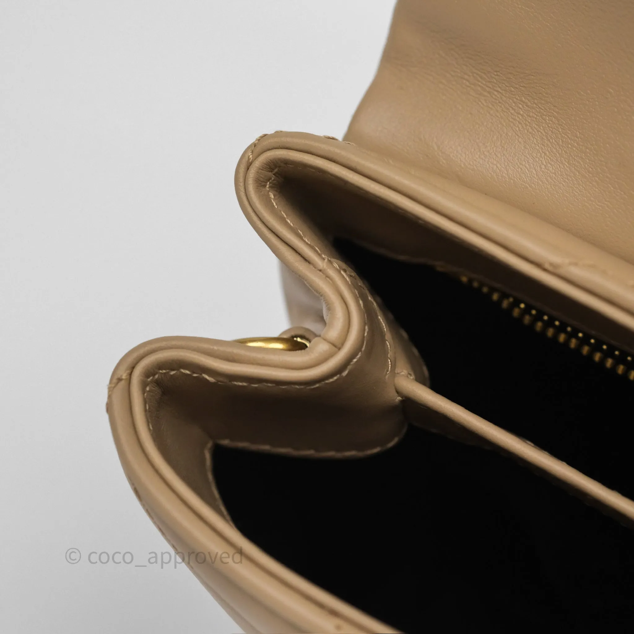Saint Laurent Loulou Toy Shoulder Bag Beige