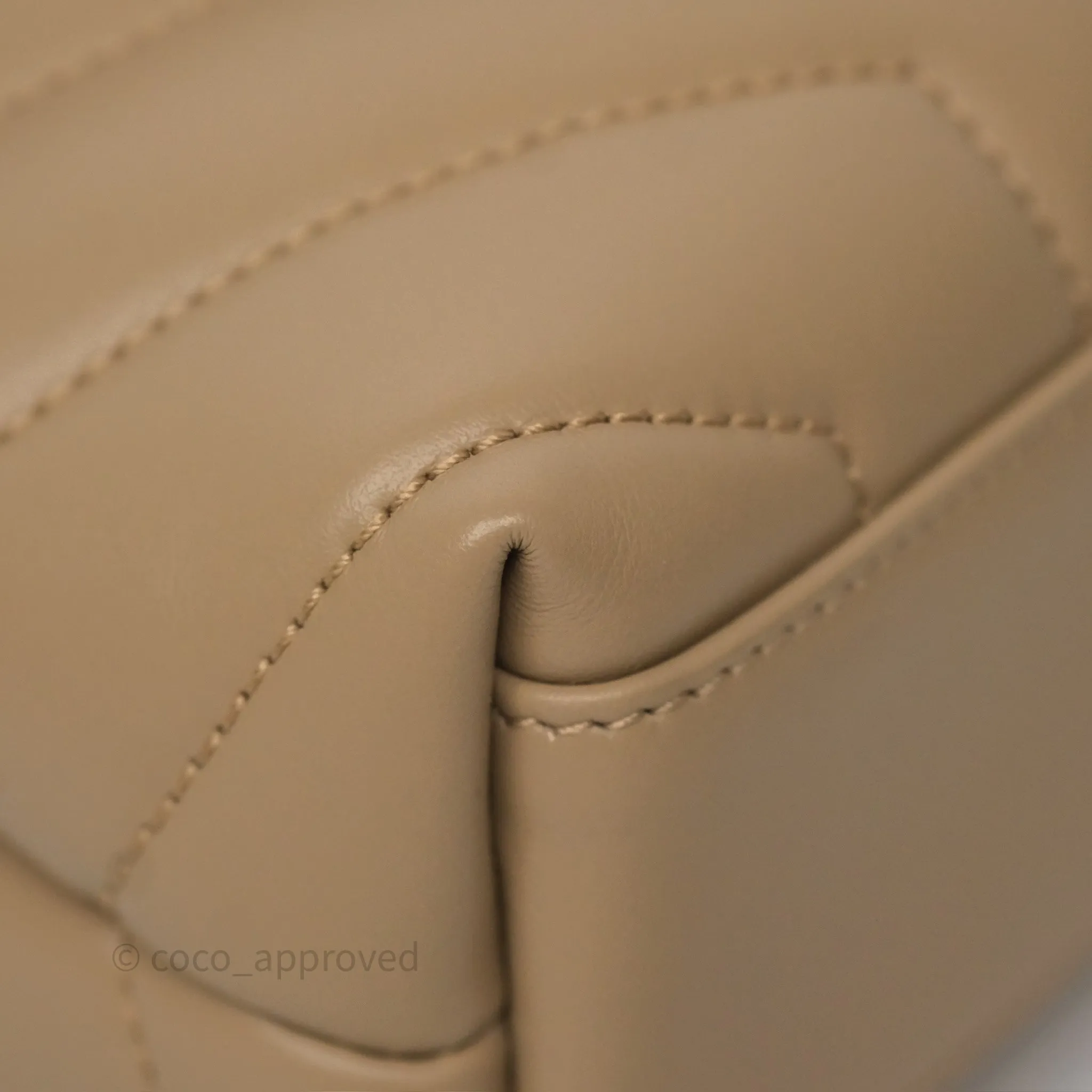 Saint Laurent Loulou Toy Shoulder Bag Beige
