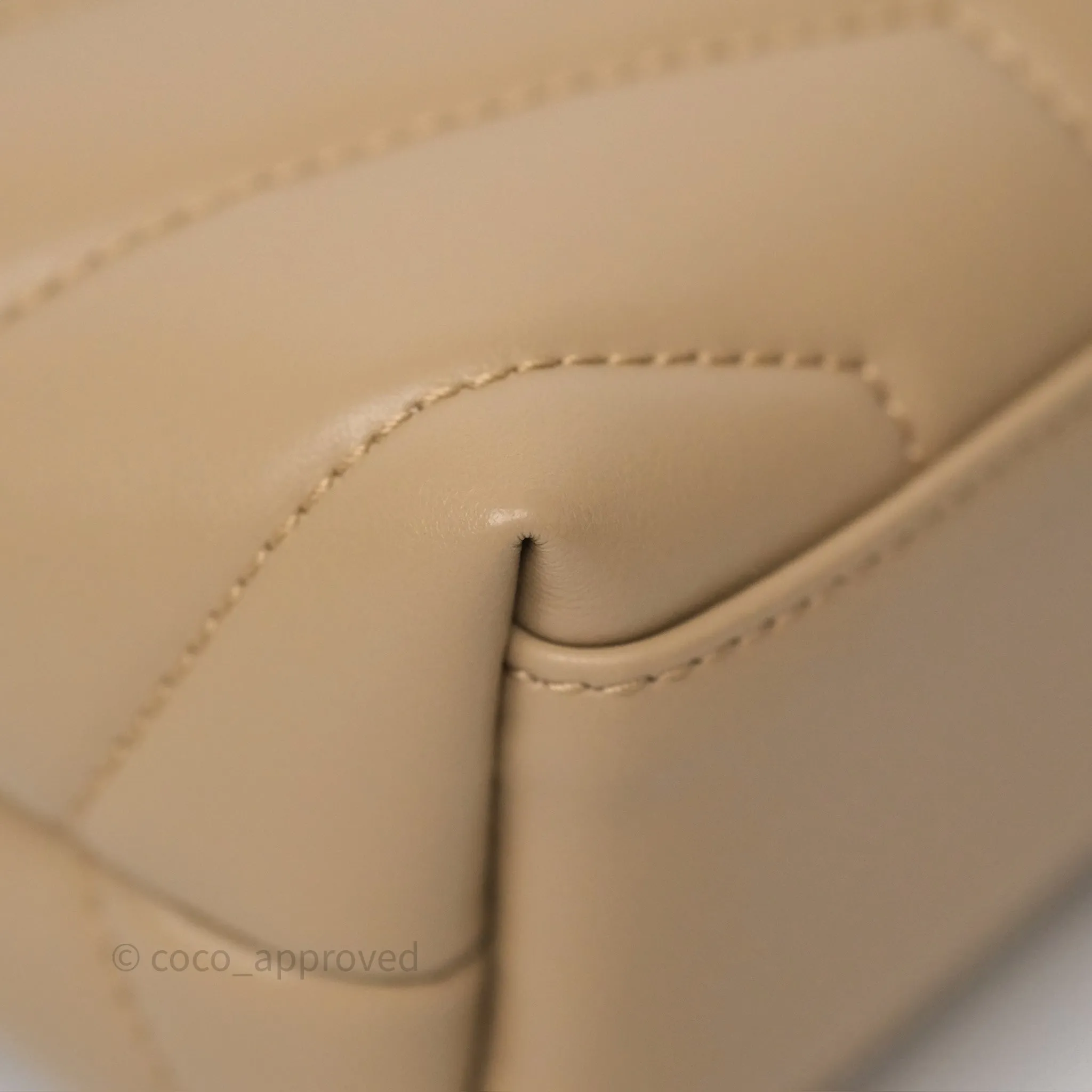 Saint Laurent Loulou Toy Shoulder Bag Beige
