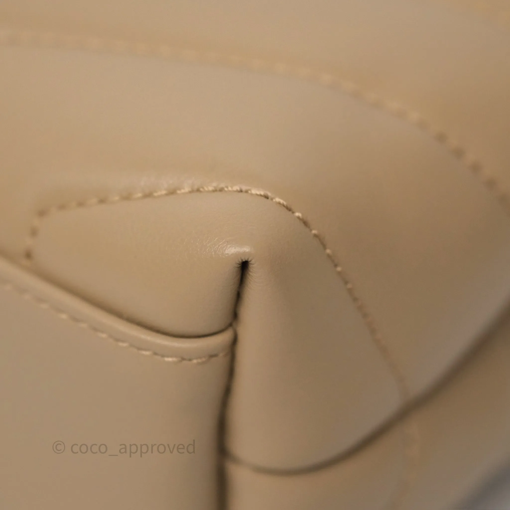 Saint Laurent Loulou Toy Shoulder Bag Beige