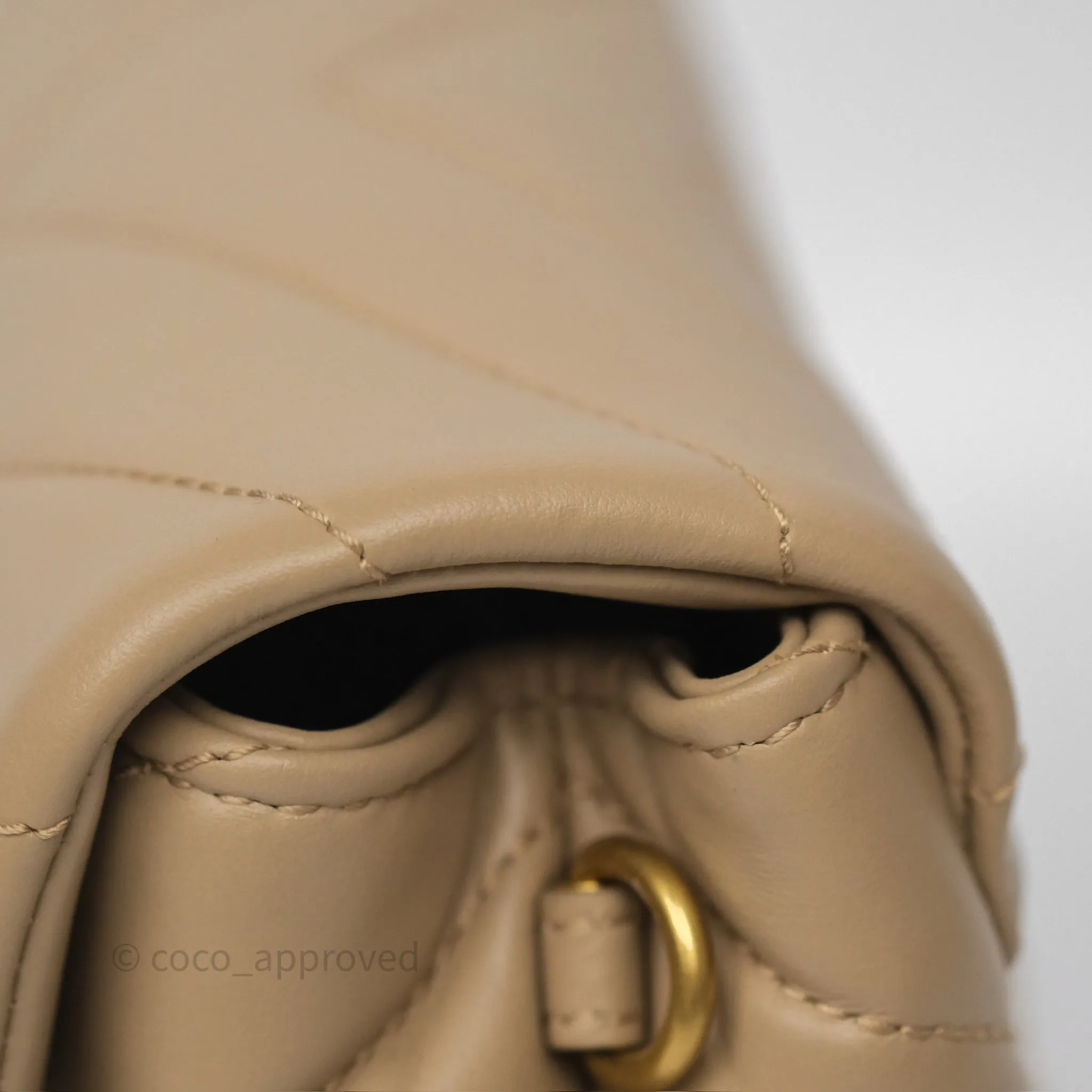 Saint Laurent Loulou Toy Shoulder Bag Beige