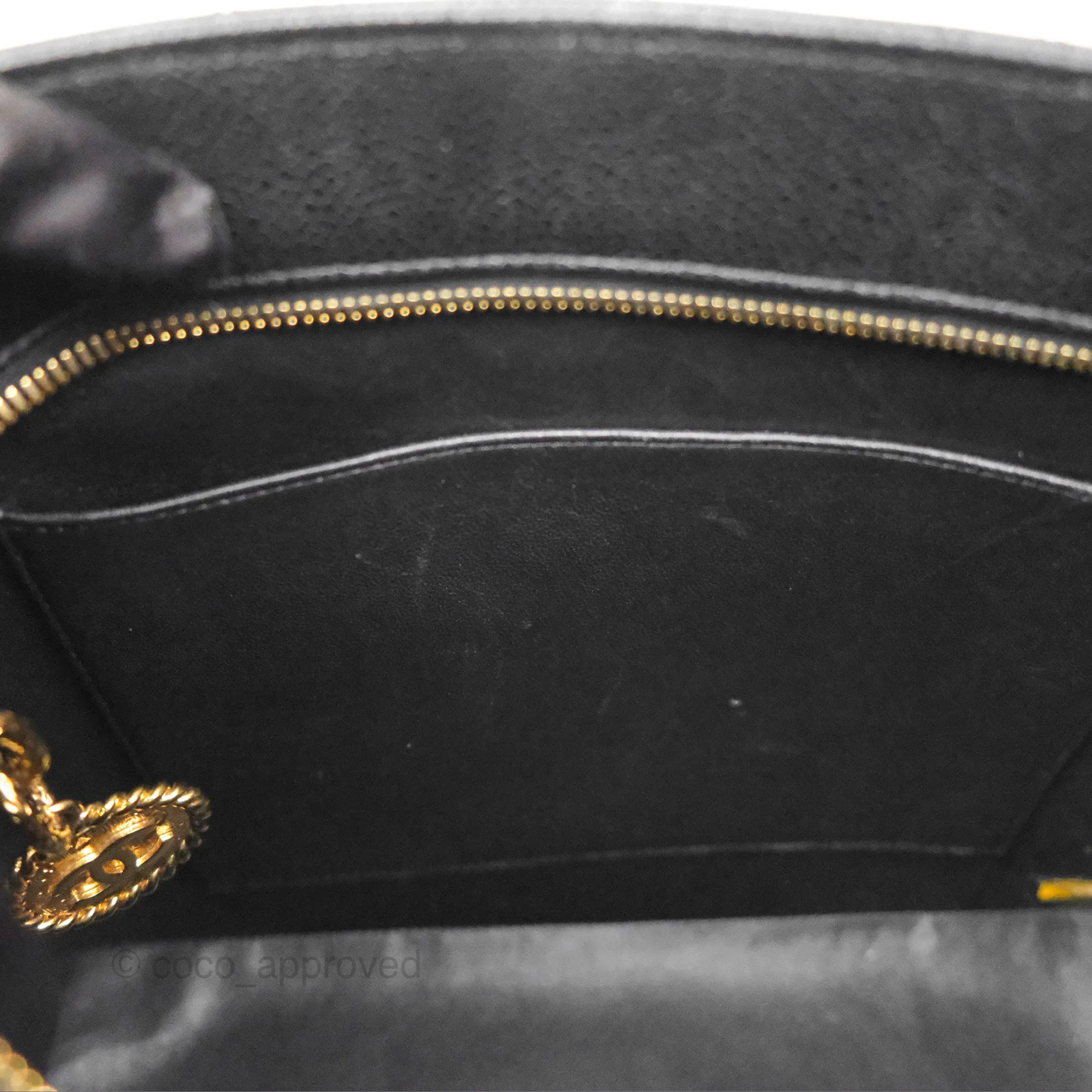 Saint Laurent Medium Niki Chain Bag Crinkled Calfskin So Black