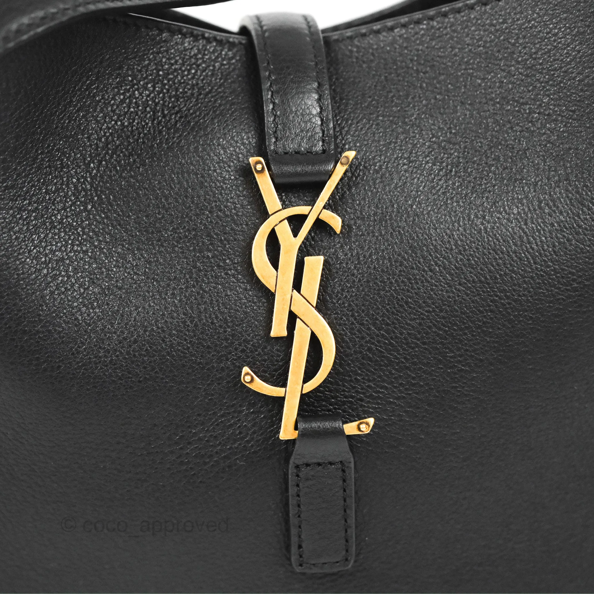 Saint Laurent Small 'Le 5 a 7' Hobo Bag Black Grained Leather