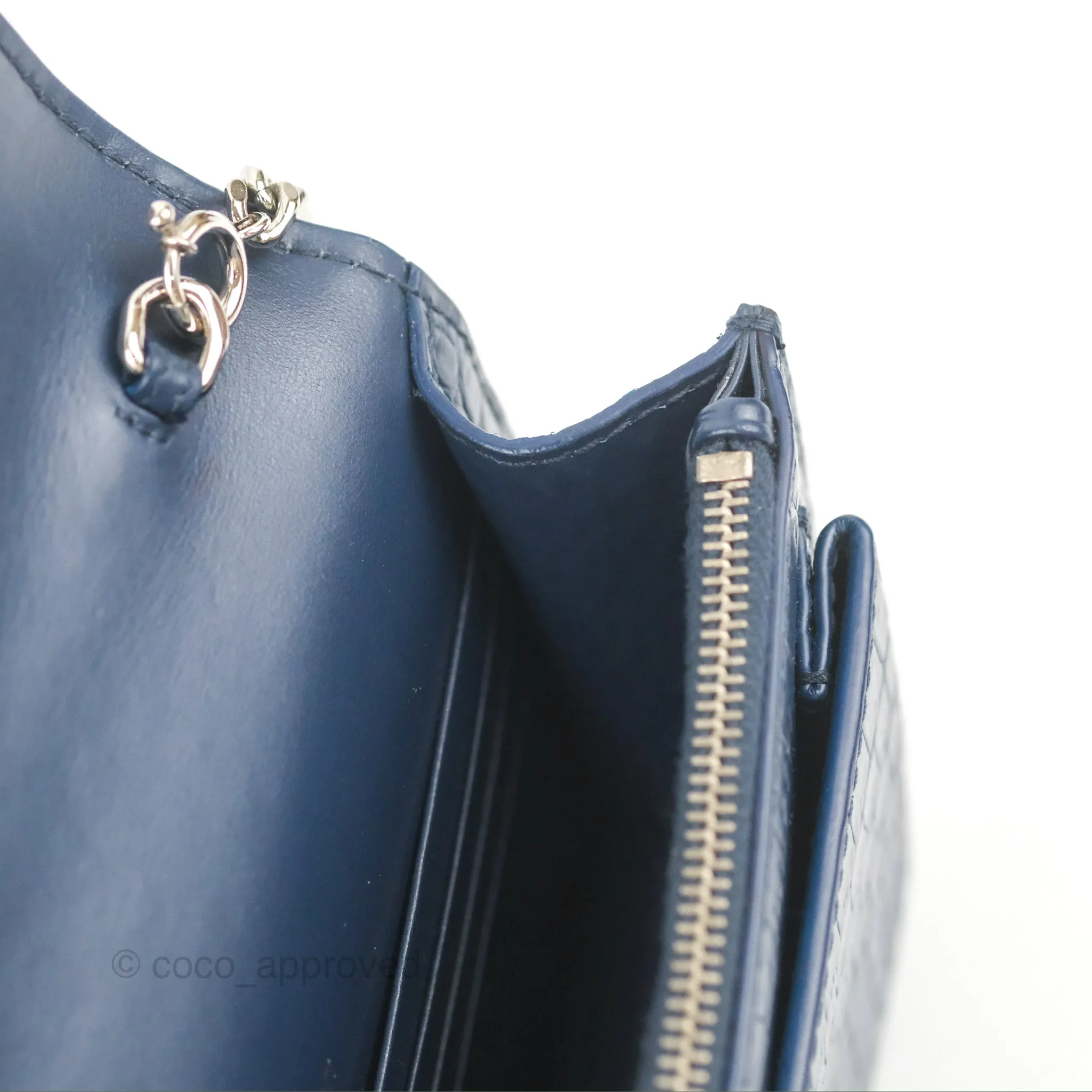 Saint Laurent Sunset Chain Wallet Navy Croc-embossed Shiny Calfskin Silver Hardware