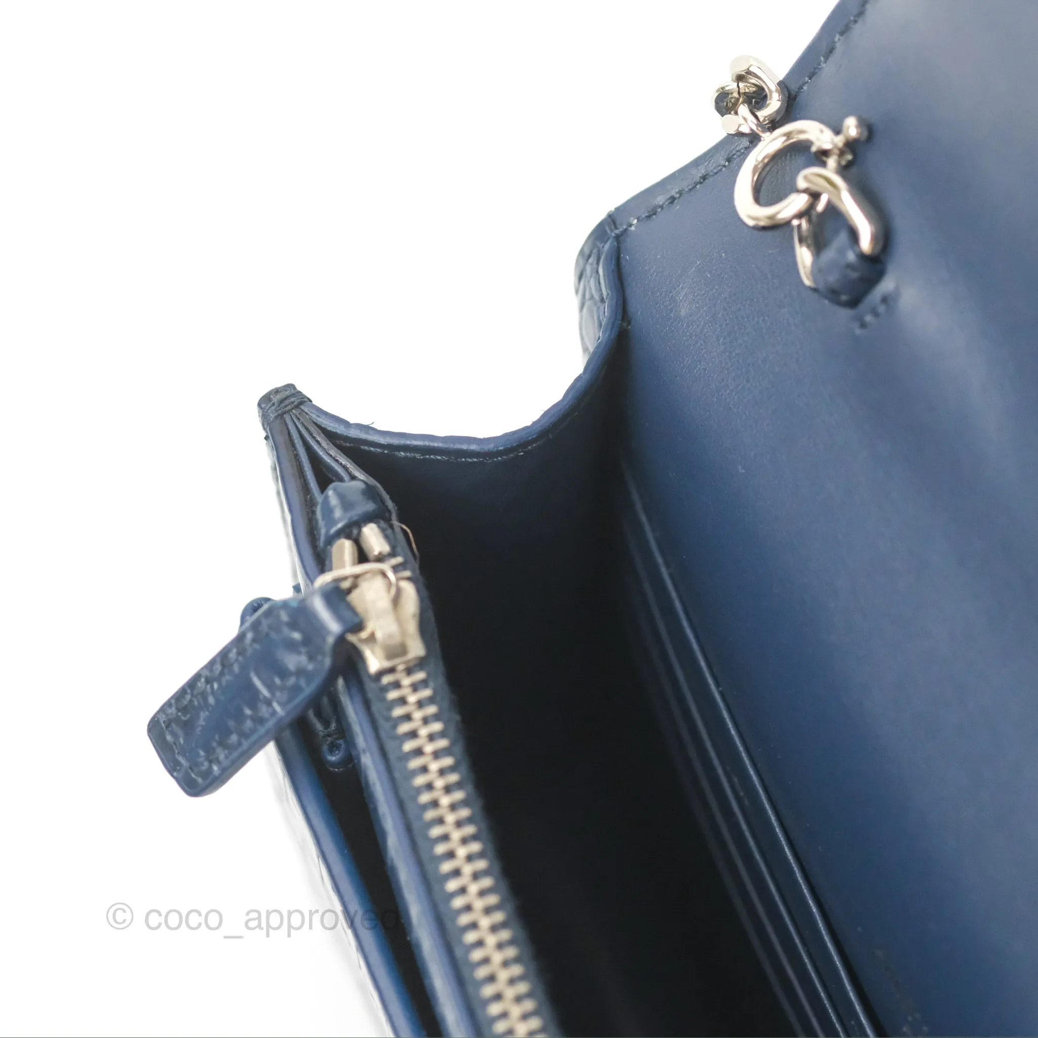 Saint Laurent Sunset Chain Wallet Navy Croc-embossed Shiny Calfskin Silver Hardware