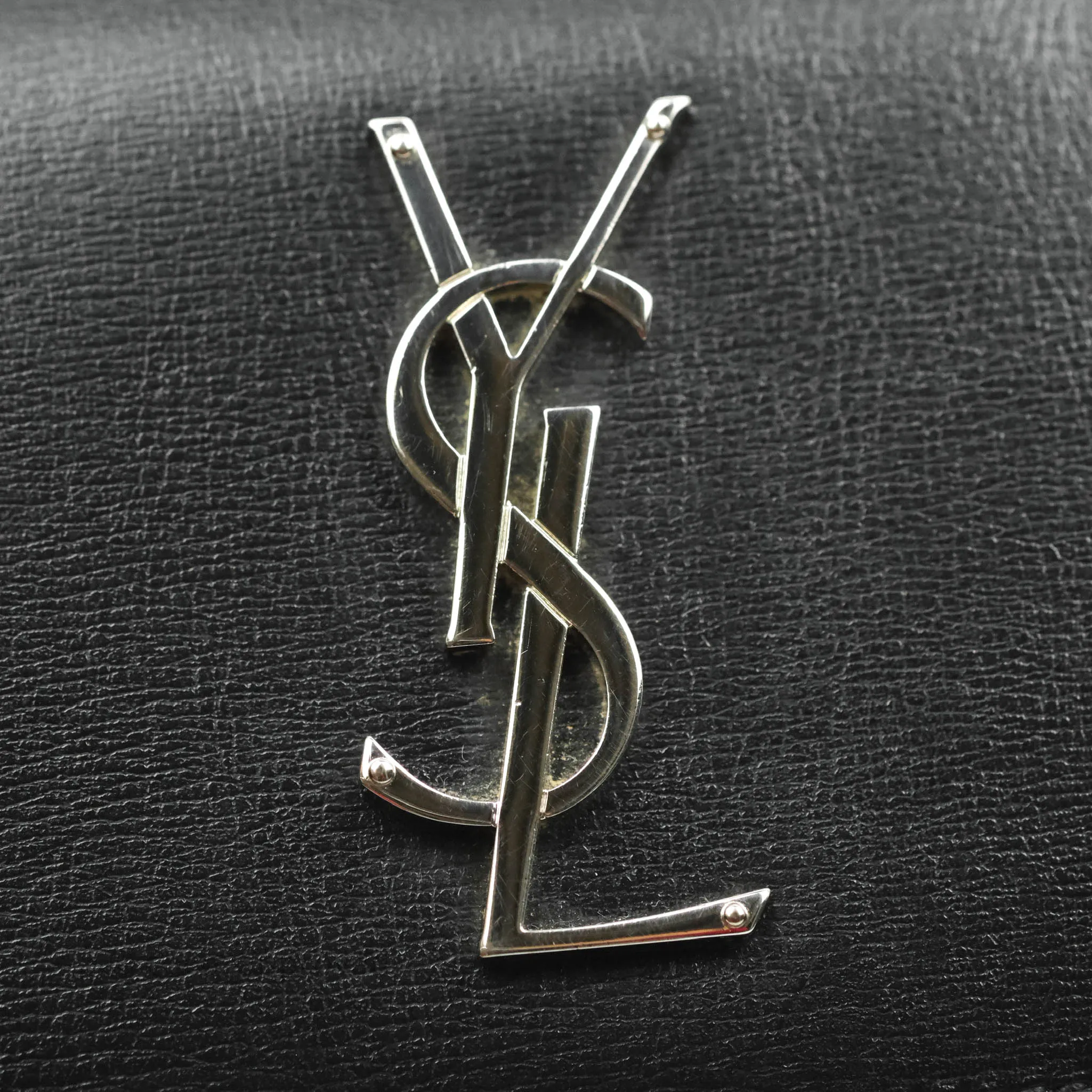 Saint Laurent Sunset Medium Black Calfskin Silver Hardware