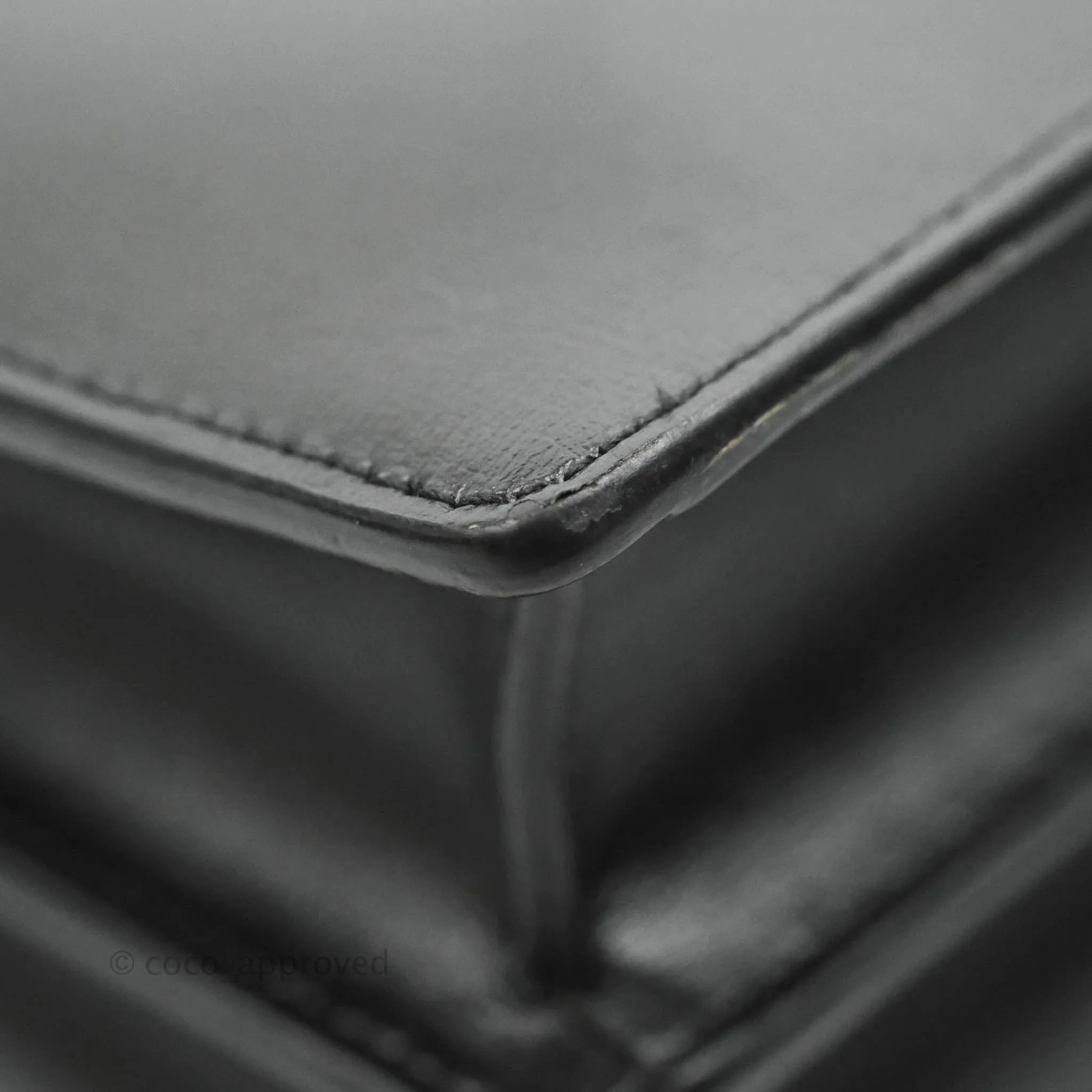 Saint Laurent Sunset Medium Black Calfskin Silver Hardware
