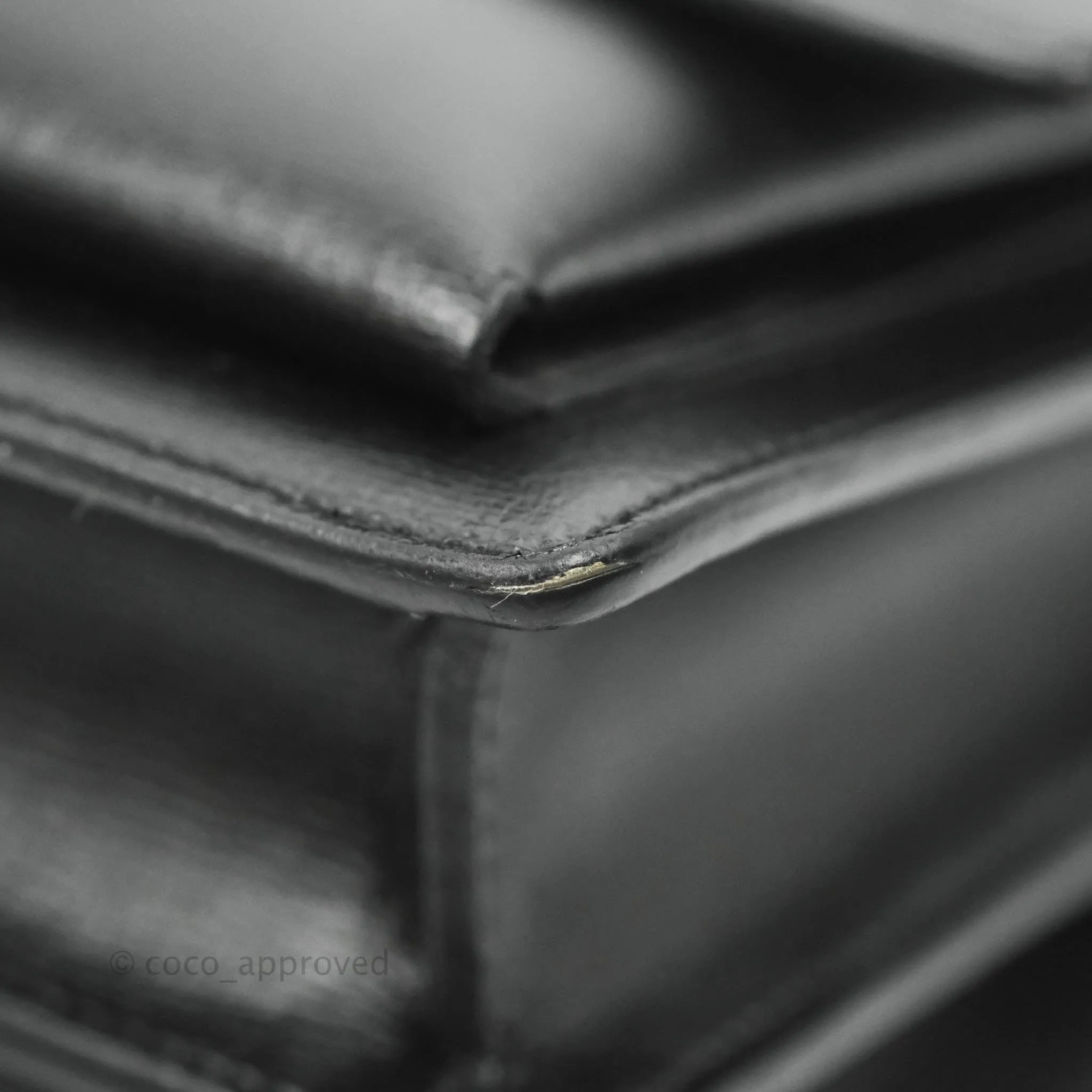 Saint Laurent Sunset Medium Black Calfskin Silver Hardware