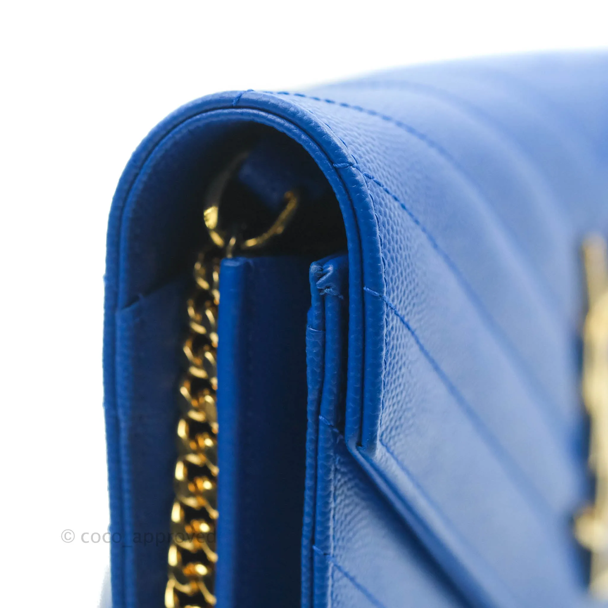 Saint Laurent Wallet on Chain Blue Grained Leather Gold Hardware