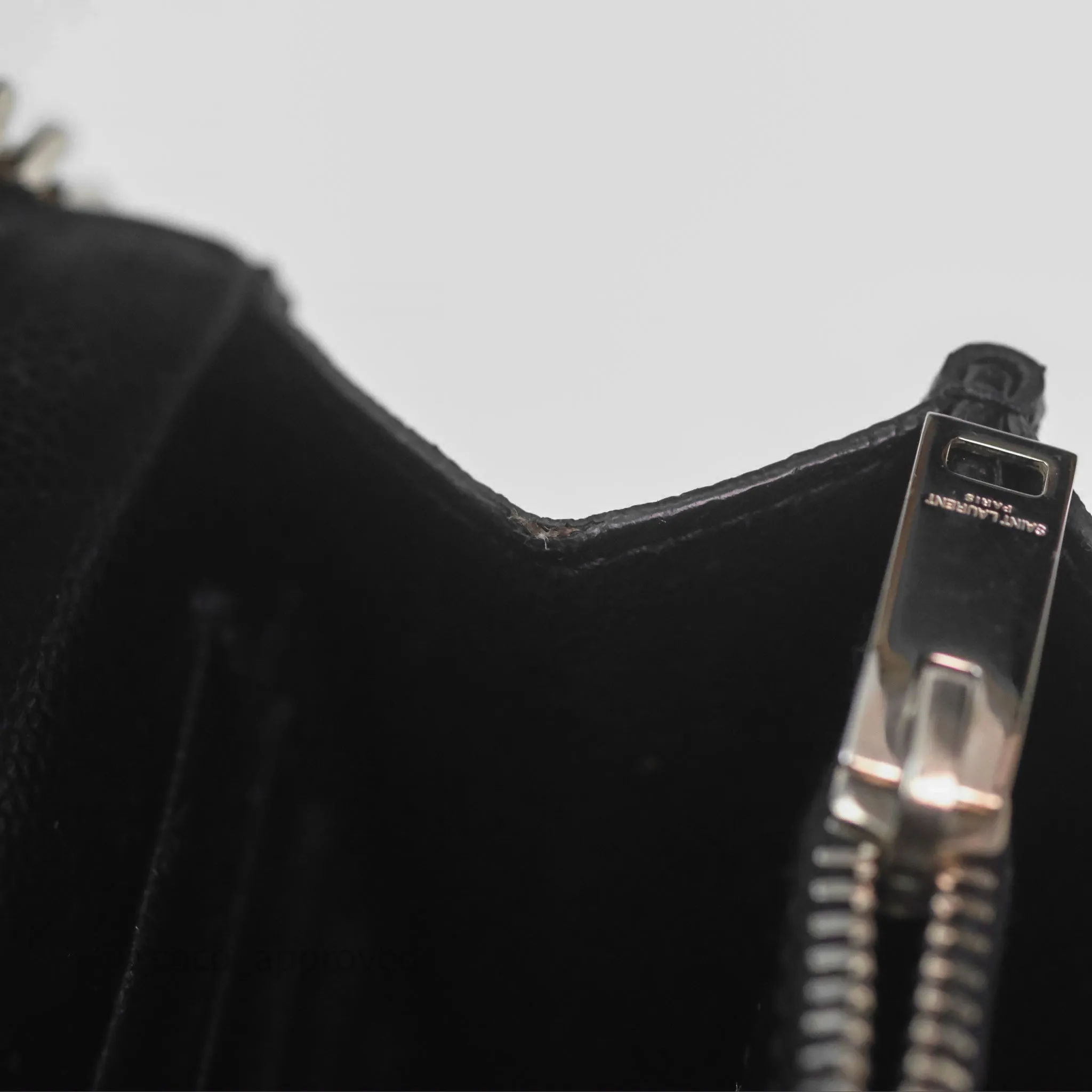 Saint Laurent Wallet on Chain WOC Black Grained Leather Sliver Hardware